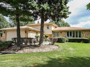 15233 Windsor Dr, Orland Park, IL 60462