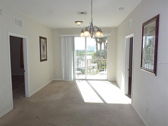 5th image of 4102 Breakview Dr #208