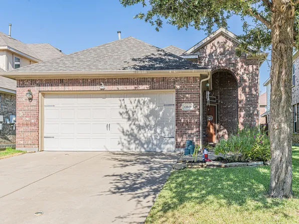 12049 Walden Wood Dr, Fort Worth, TX 76244