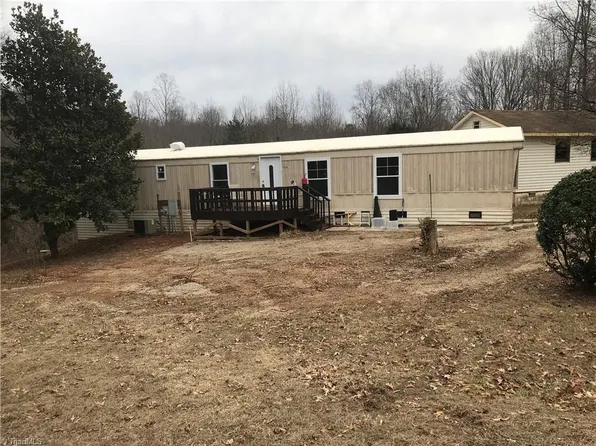 109 Fawnwood Rd, Reidsville, NC 27320