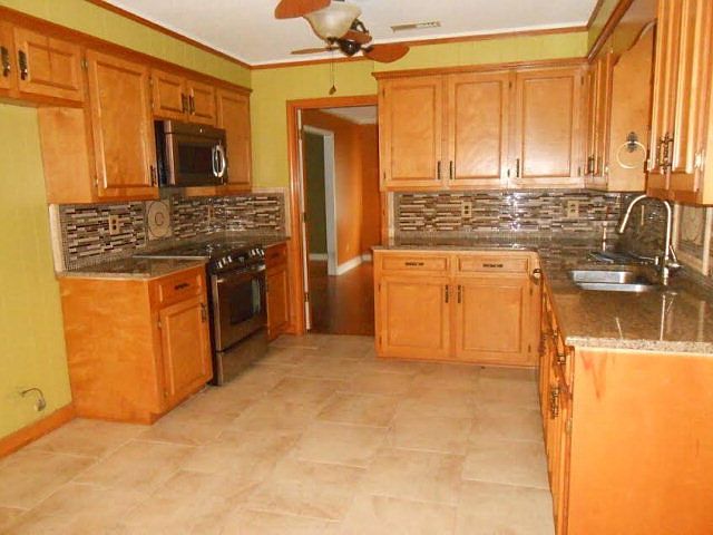 2nd image of 2729 Powhatan Dr