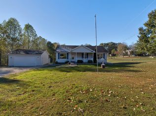 1475 Skaggs Ln, Hillsboro, KY 41049