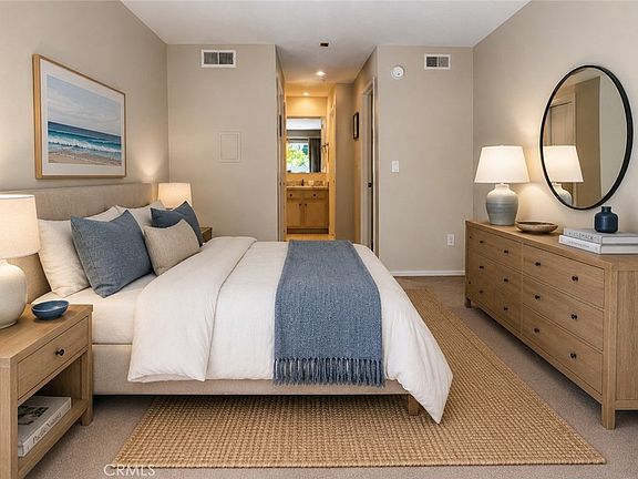 3rd image of 1380 W Capitol Dr Unit 208