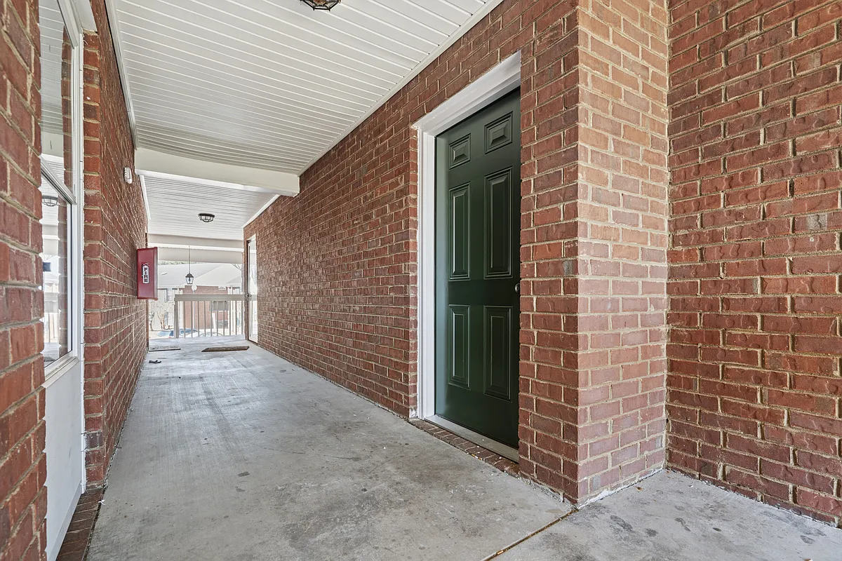 Building Photo - 527G 3rd Loop Rd