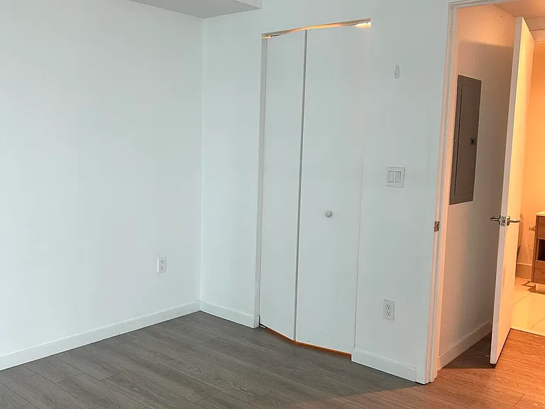 1300 S Miami Ave #1907 — Photo 30
