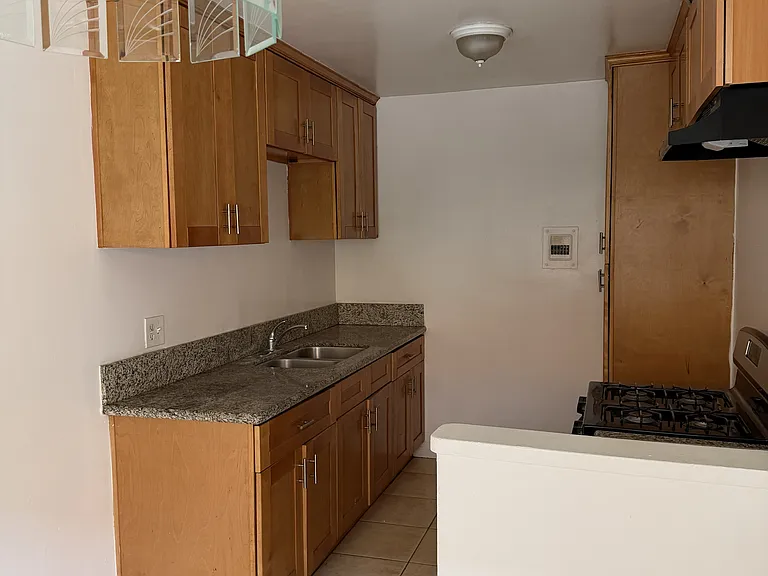 10939 Pioneer Blvd #2 — Photo 2