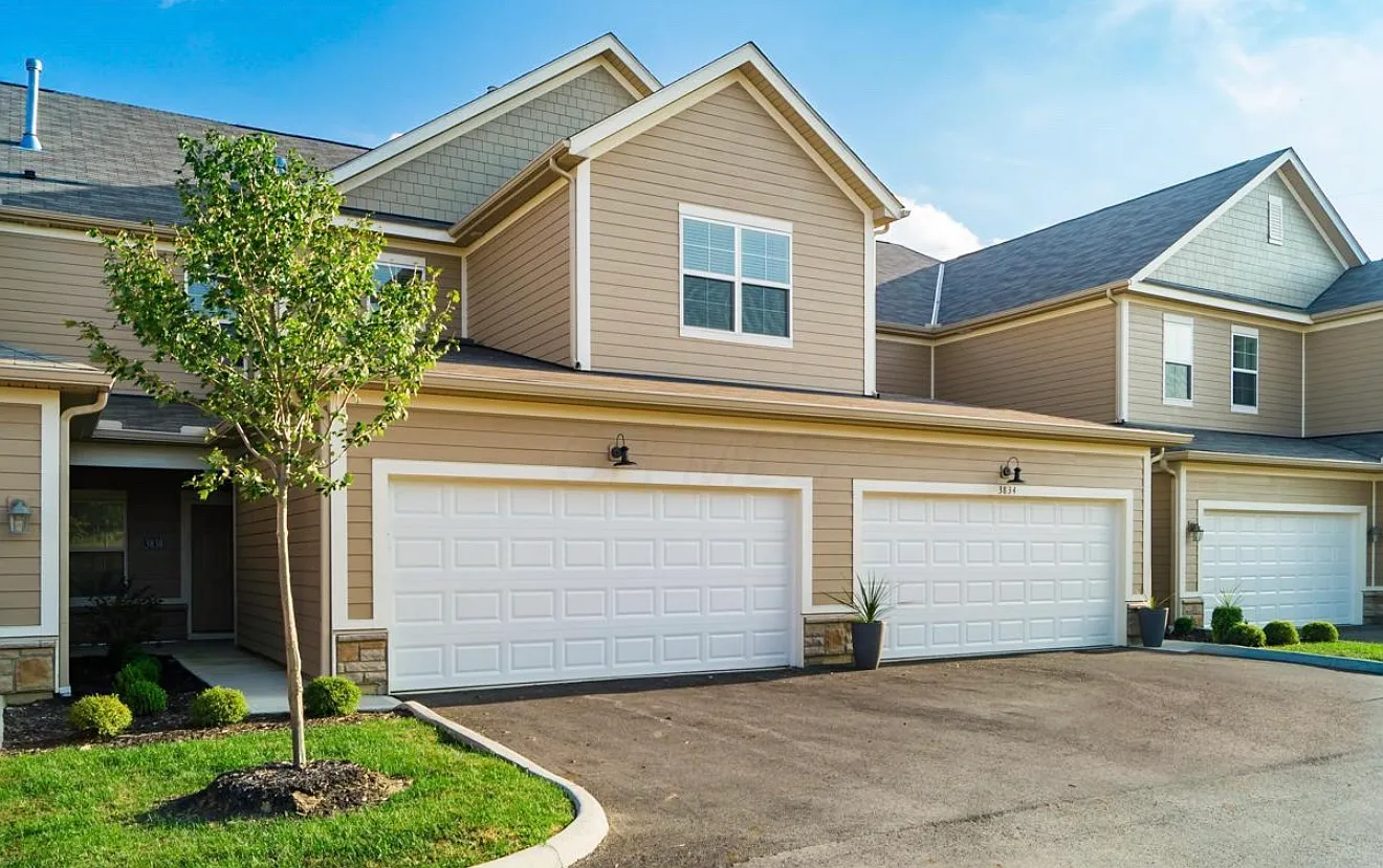 3 bed, 1638 sqft, $2,000 — Photo 1