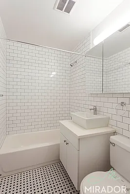 Rented by Mirador Real Estate | media 14