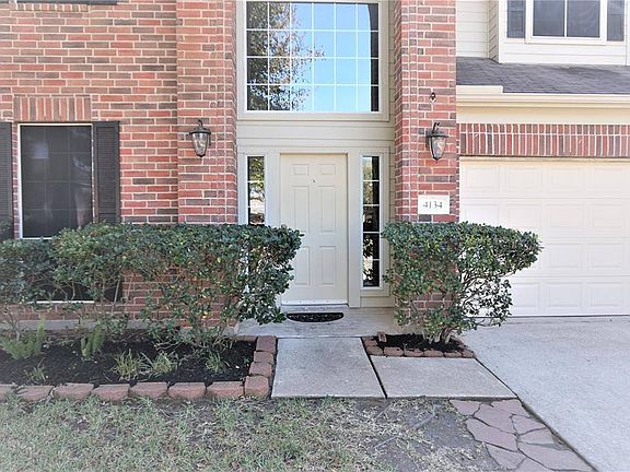 4th image of 4134 Blue Forest Dr