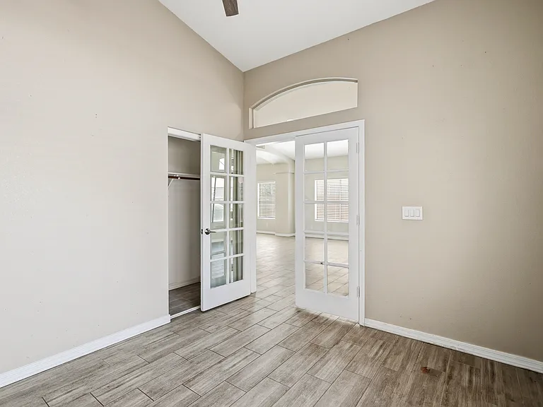 1274 E Lake Dr — Photo 39