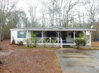 946 Joshua Dr, Chipley, FL 32428