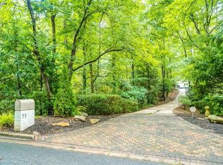 55 Finch Forest Trl, Atlanta, GA 30327