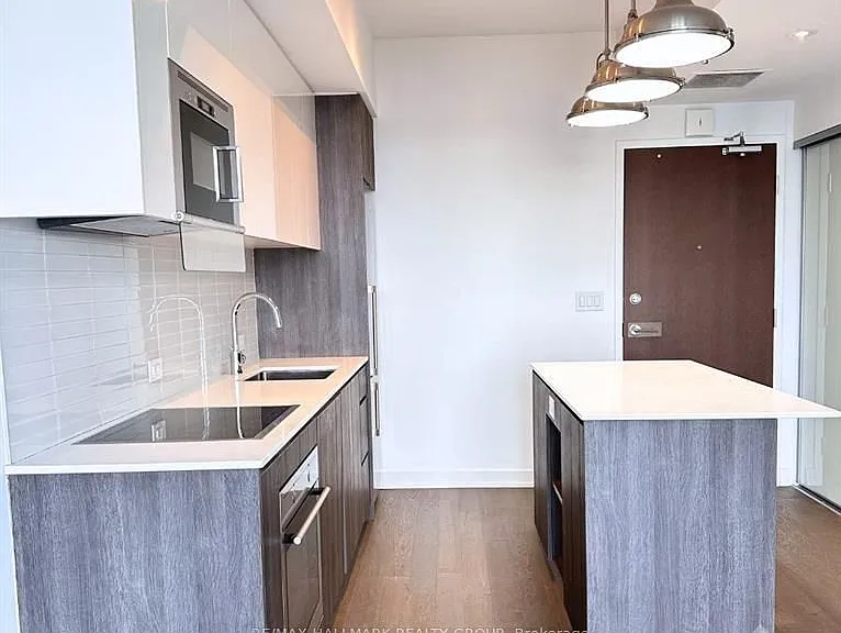 199 Slater St #2115 — Photo 16