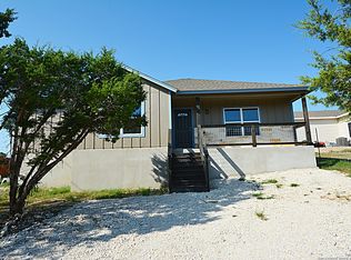 1559 Golf Course Dr, Spring Branch, TX 78070