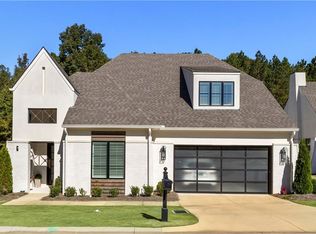 2051 Moores Mill Rd UNIT E, Auburn, AL 36830