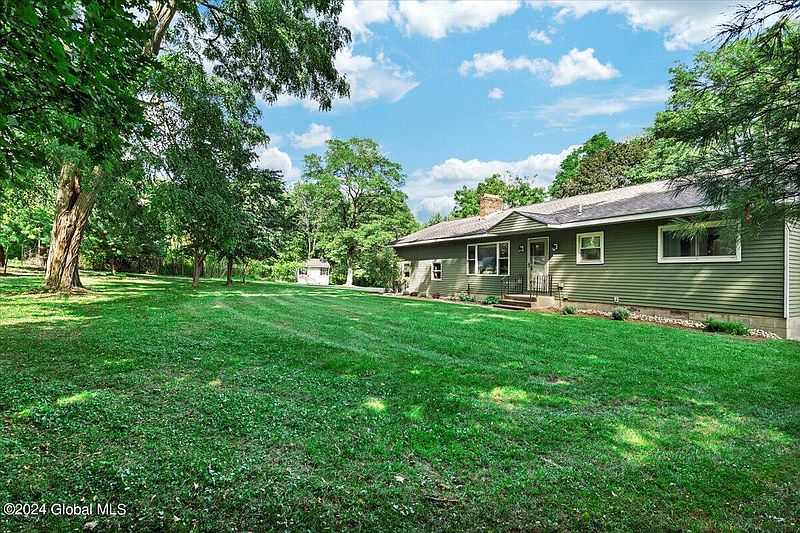 2nd image of 734 Middleline Road
