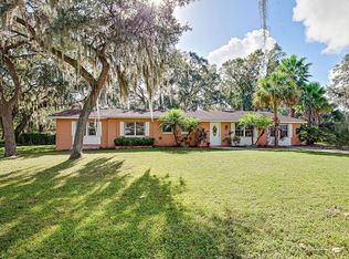 1020 Cottonwood St, Leesburg, FL 34748