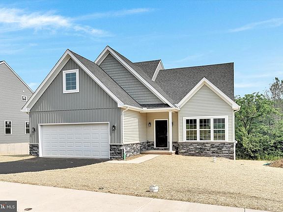 2nd image of 227 Pilgrim Dr