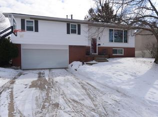 7412 N Piccadilly Pl, Peoria, IL