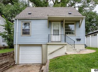 4026 Curtis Ave, Omaha, NE 68111