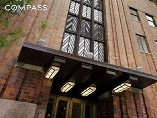 Rented by Compass | media 56