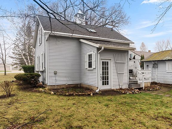 4th image of 361 S Forestville Ave