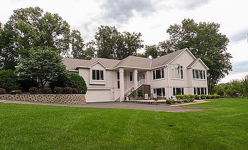 1st image of 2150 Otter Lake Dr