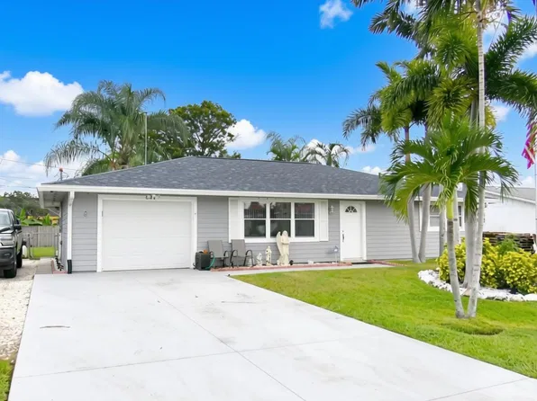 831 SE CARNIVAL Avenue, Port St Lucie, FL 34983
