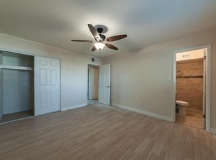 5809 N 62nd Dr, Glendale, AZ 85301