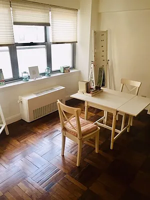 Rented by NYLA Realty | media 21