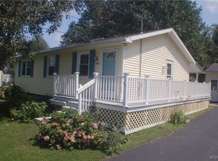 5423 Scranton Rd, Hamburg, NY 14075