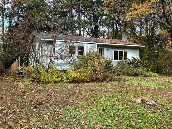 17 Hastings Circle, Hinsdale, NH 03451