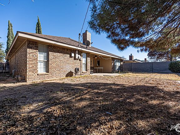 3rd image of 3305 Edgemont Dr