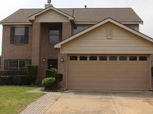 7903 Swan Ln, Baytown, TX 77523