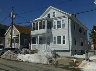 16 Dickens St, Providence, RI 02908