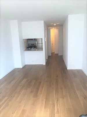 Rented by Starts New York Realty LLC | media 25