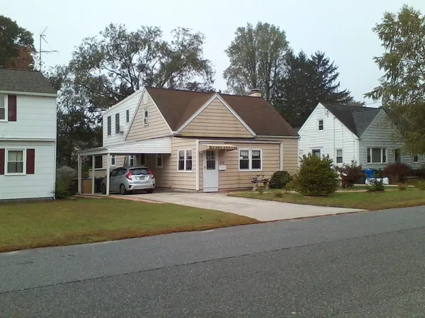314 Franklin Rd, Glassboro, NJ 08028