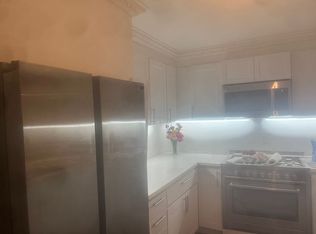 12 Peninsula Dr, Binghamton, NY 13901