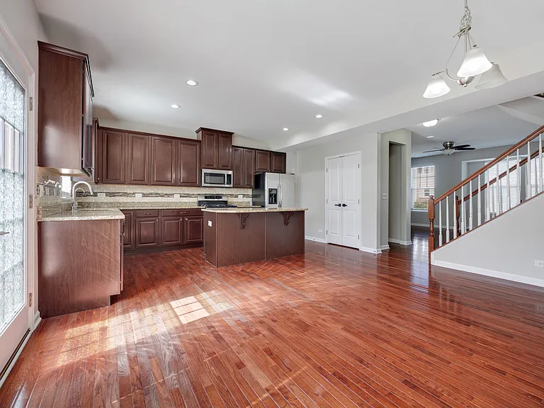 3563 Gabrielle Ln — Photo 8