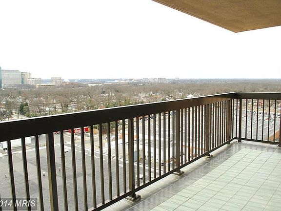 2nd image of 3713 S George Mason Dr APT 1505