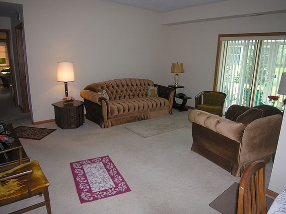 2nd image of 6510 Pine Trl APT 1