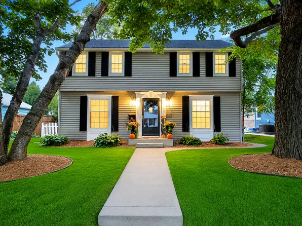 1857 Ford Pkwy, Saint Paul, MN 55116