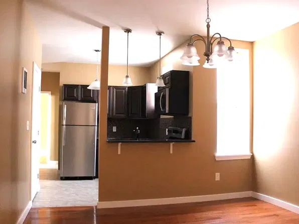 1813 W Cumberland St #1, Philadelphia, PA 19132