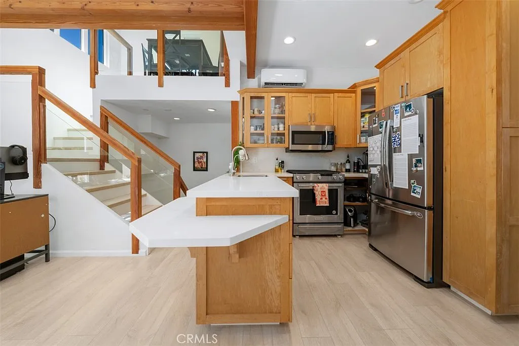 1 bed, 680 sqft, $3,200 — Photo 1