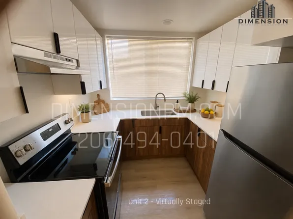 Boutique Apartments Available Now!, 402 W 1st St #2, Aberdeen, WA 98520