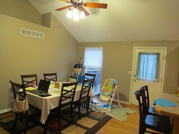 3rd image of 3710 Clayton Dr