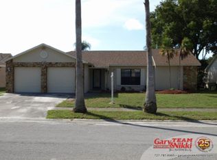 2526 Pinetta Ct, Holiday, FL 34691