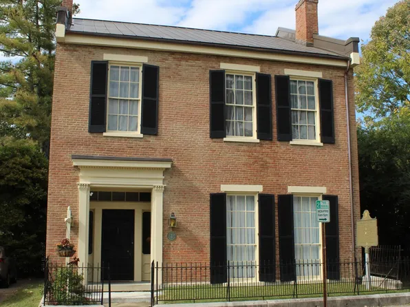 212 Washington St, Frankfort, KY 40601