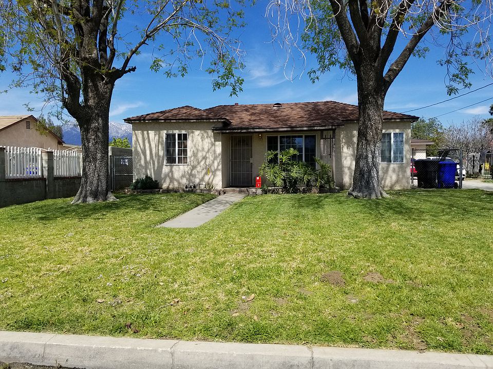 1st image of 14856 Rosemary Dr