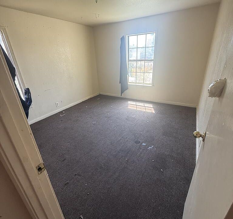 2nd image of 1303 Marijo Ave